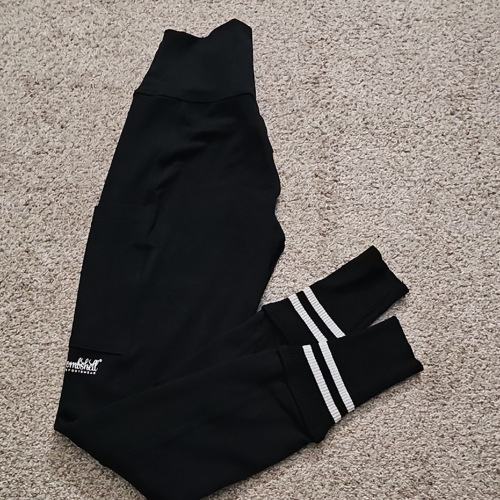 Bombshell Leggings